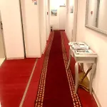 De L'hotel De 3*