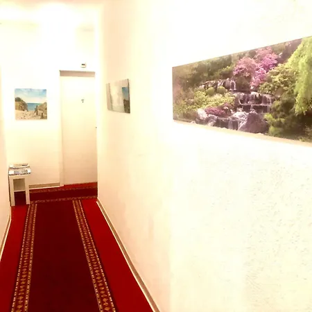 De L'hotel De شقة فندقية