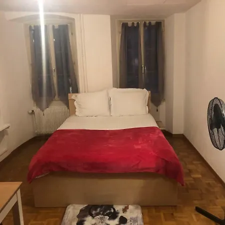 De L'hotel De 3*