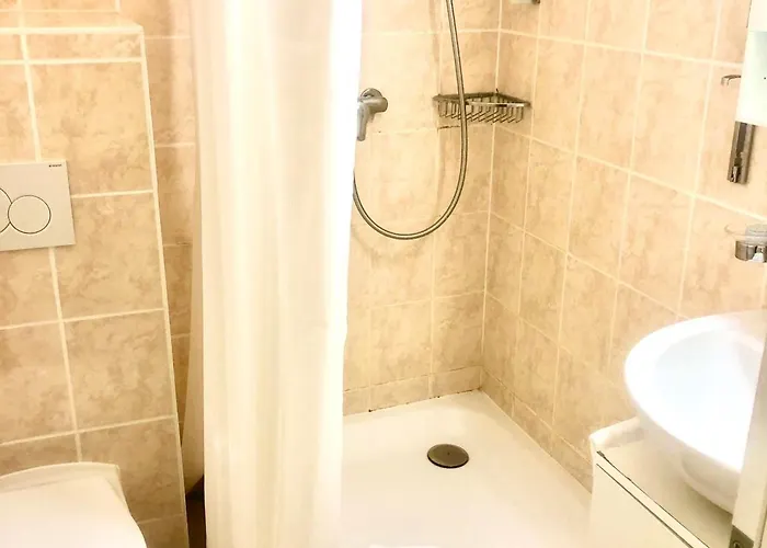 Aparthotel De L'hotel De 3*