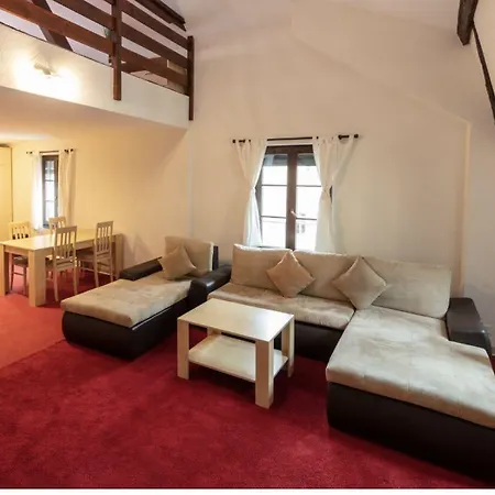 De L'hotel De 3*