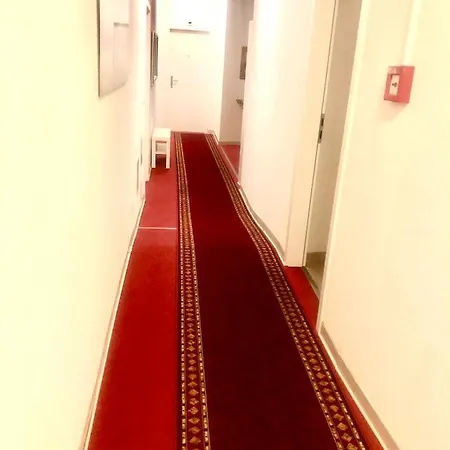 De L'hotel De Lejlighedshotel 3*