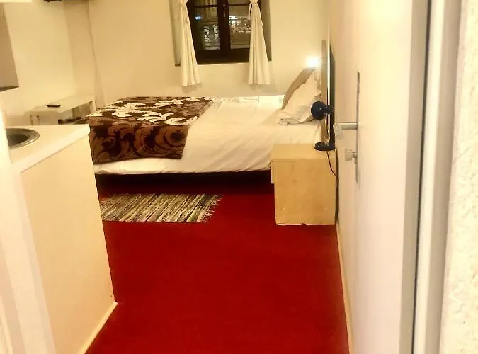 De L'hotel De Apart-hotel 3*